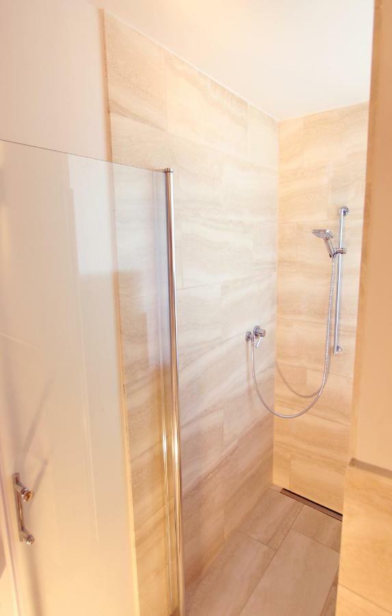 Loft Am See Mit Privatem Badestrand Und Klimaanlage Immenstaad am Bodensee Exterior foto